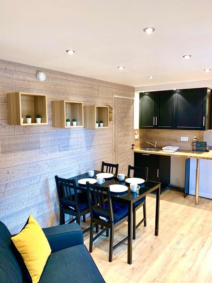 Appartement Chaleureux Au Pied Des Pistes, 4 Personnes, Wifi Val Thorens Kültér fotó